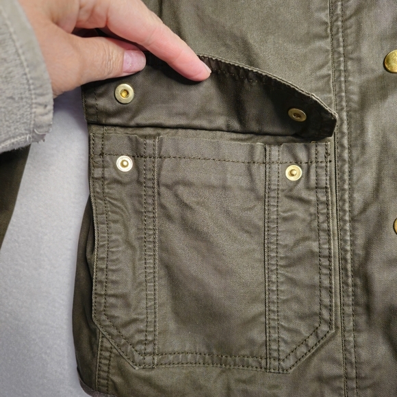 J. Crew Green Utility Jacket with Structured Silhouette - Picture 8 of 12